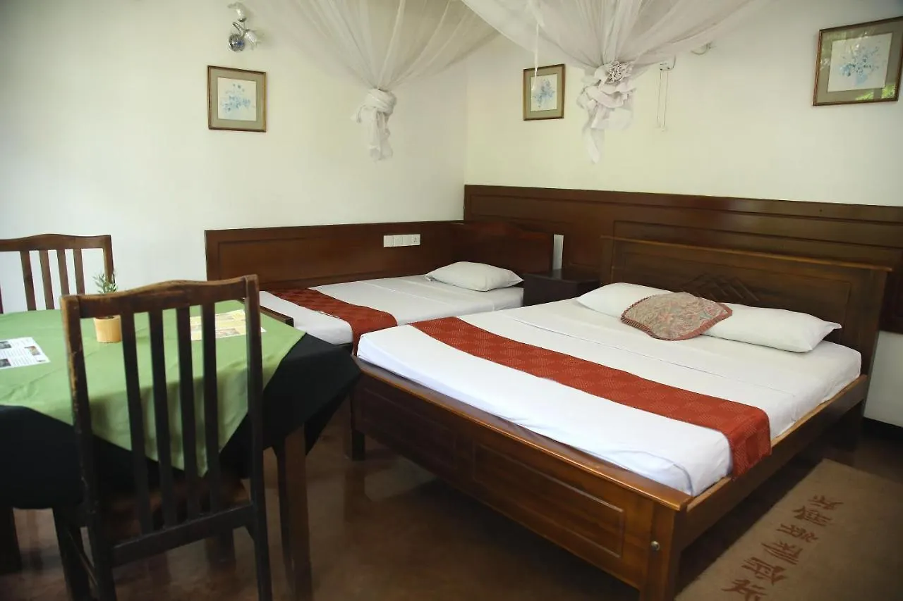 Honeypot Restaurant & Guest House Kandy Sri Lanka
