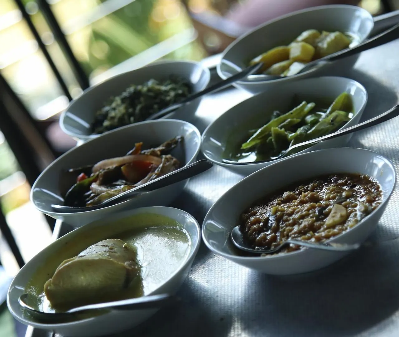 Honeypot Restaurant & Guest House Kandy